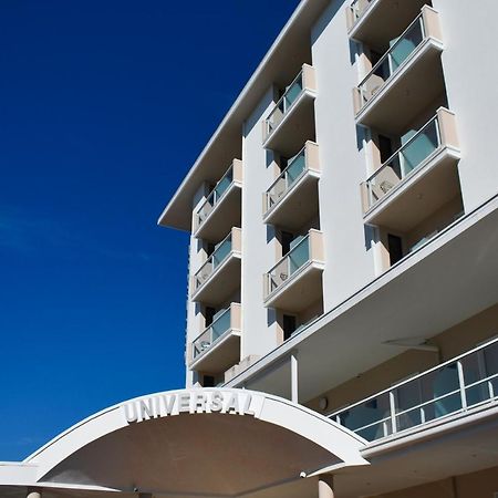 Hotel Universal ベラーリア・イジェア・マリーナ エクステリア 写真
