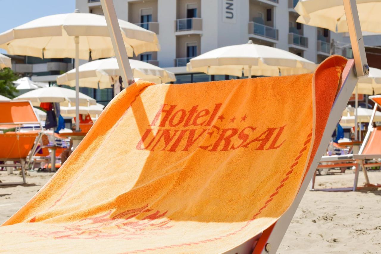 Hotel Universal ベラーリア・イジェア・マリーナ エクステリア 写真